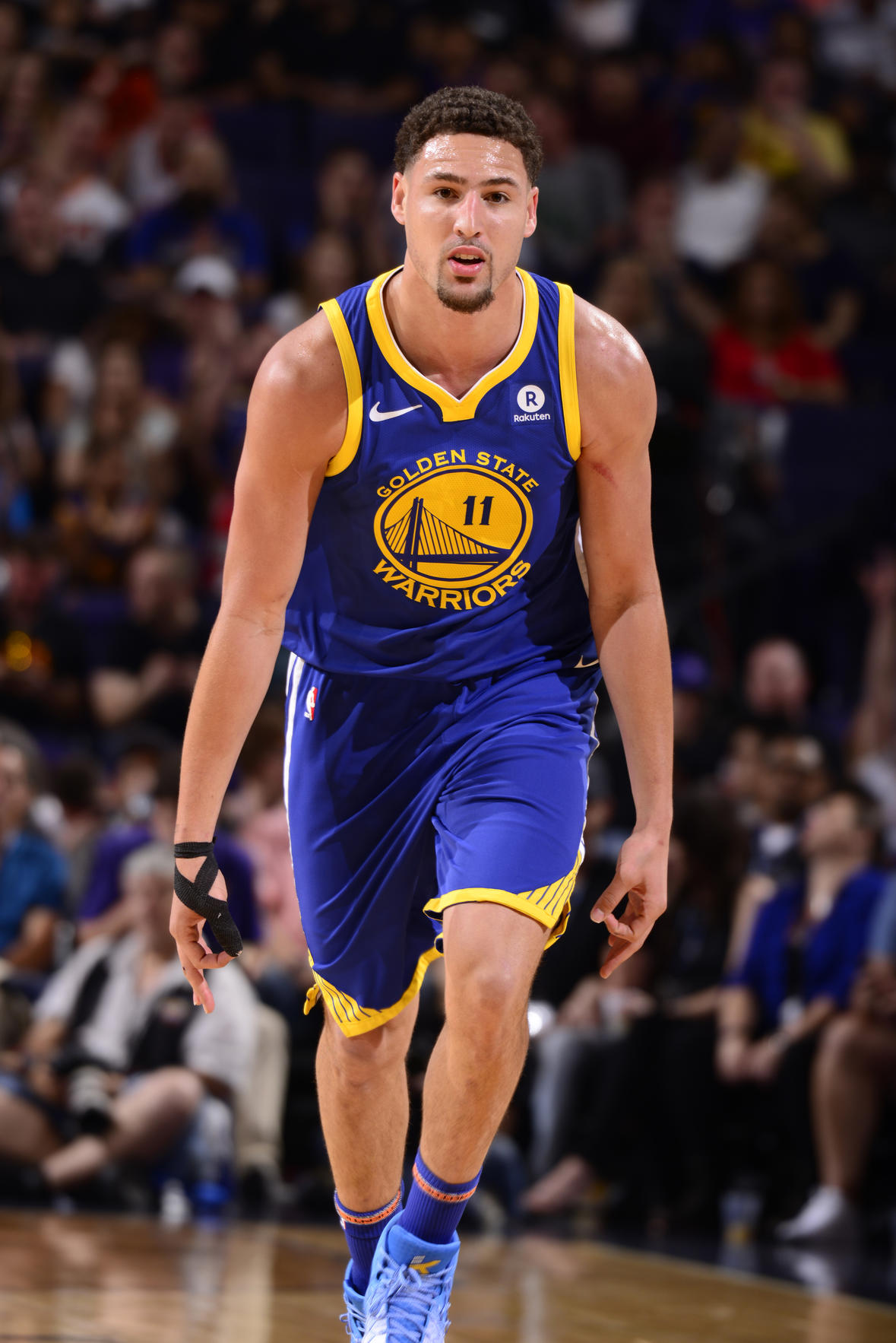 何在季后赛 何在季后赛